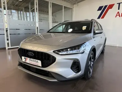 Gebraucht Ford Focus Active X 155 PS (114 kW) 2025 Moondust silver Kombi