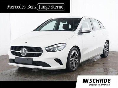 Gebraucht Mercedes B200 Progressive 163 PS (119 kW) 2025 Weiß Van / Kleinbus
