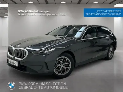 Gebraucht BMW 520 Sport Line 197 PS (144 kW) 2025 Grau Limousine
