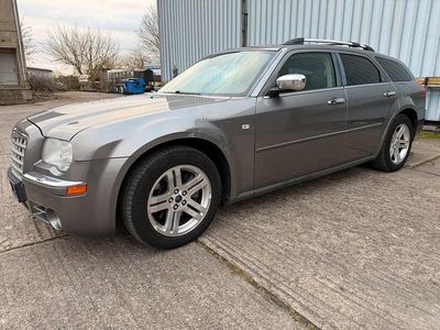 Grau Gebraucht 2009 Chrysler 300C Kombi | 3.500 € (Superpreis)