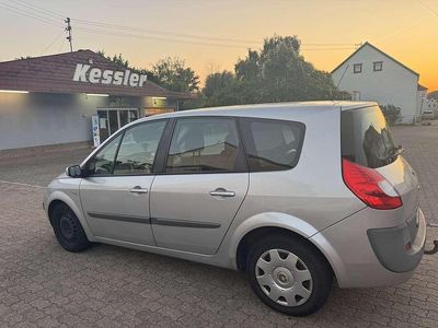Renault Scénic II