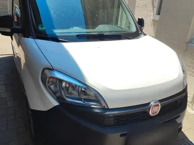 Gebraucht Fiat Doblò 95 PS (69 kW) 2017 Weiß Van / Kleinbus