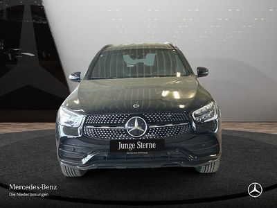 Używany Mercedes GLC300e 320 KM (235 kW) 2020