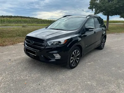 Gebraucht Ford Kuga 179 PS (131 kW) 2017 Schwarz SUV