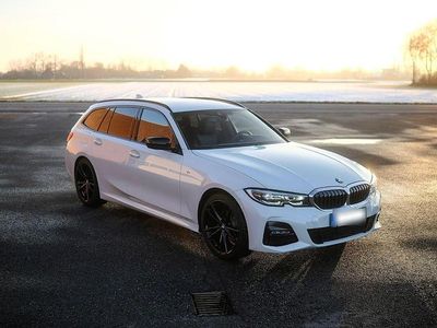 Gebraucht BMW 320 M Sport 190 PS (139 kW) 2020 Weiß Kombi