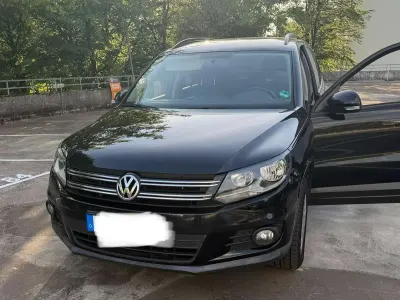 Gebraucht VW Tiguan Exclusive 140 PS (102 kW) 2014 Schwarz SUV