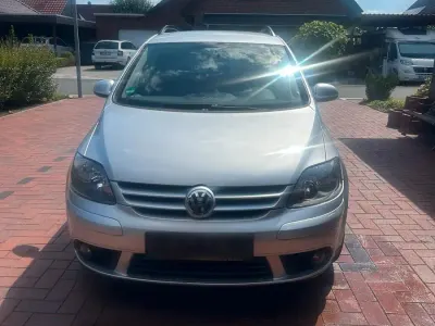 Gebraucht VW Golf Plus Cross 105 PS (77 kW) 2008 Kombi