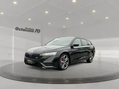 Gebraucht Skoda Octavia RS 245 PS (180 kW) 2022 Blackmagic perleffekt met. Kombi