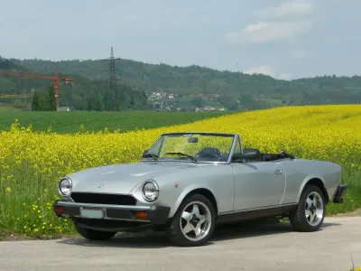 Gebraucht Fiat 124 Spider 105 PS (77 kW) 1981 Silber Cabrio