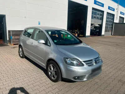 Gebraucht VW Golf Plus Cross Goal 102 PS (75 kW) 2006 Silber Kleinwagen