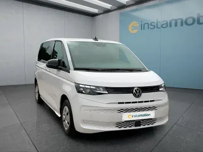 Gebraucht VW Multivan 150 PS (110 kW) 2023 Weiß Van / Kleinbus