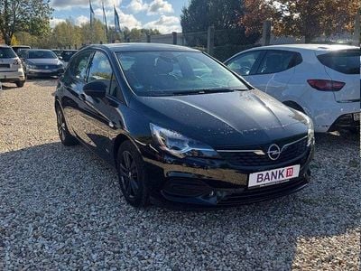 Schwarz Gebraucht 2021 Opel Astra Design & Tech Limousine | 12.999 € (Guter Preis)