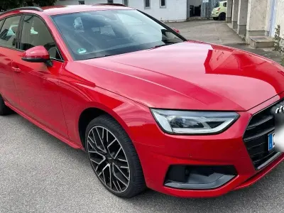 Gebraucht Audi A4 190 PS (139 kW) 2020 Rot Kombi