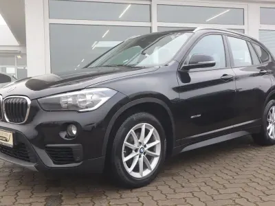Gebraucht BMW X1 Advantage 140 PS (102 kW) 2018 Schwarz ii SUV