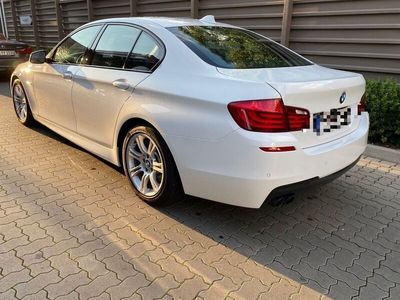 gebraucht BMW 520 d (f10) -M Paket in weiss