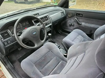 Gebraucht Ford Escort Cabriolet 90 PS (66 kW) 1993 Weiß Cabrio