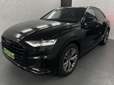 Gebraucht Audi Q8 S-Line 286 PS (210 kW) 2020 Tiefschwarz SUV