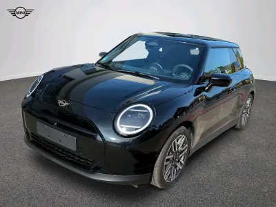 Gebraucht Mini Cooper Classic 135 kW (184 PS) 2025 Schwarz Kleinwagen