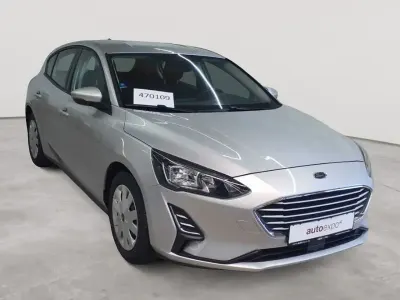 Gebraucht Ford Focus Trend 101 PS (74 kW) 2020 Polarsilber metallic Limousine