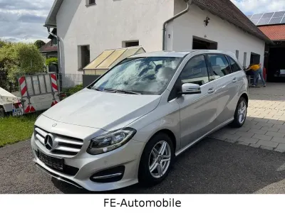 Gebraucht Mercedes B180 122 PS (89 kW) 2015 Silber Kleinwagen