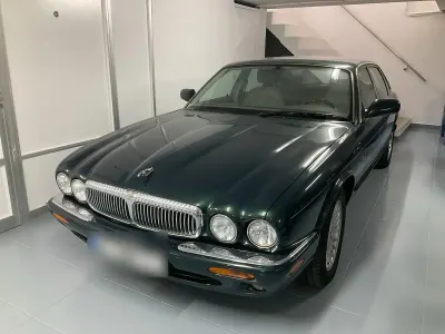 Gebraucht Jaguar XJ8 Executive 300 PS (220 kW) 2000 Grün Limousine