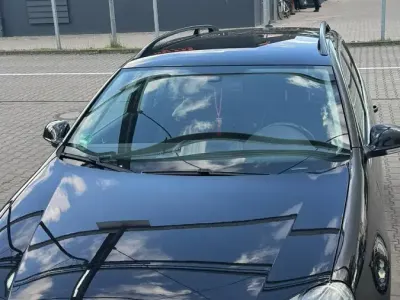Gebraucht VW Golf VI 105 PS (77 kW) 2009 Schwarz Kleinwagen