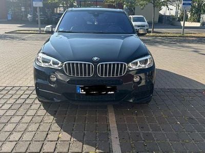 BMW X5 M50