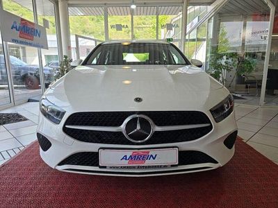 Second-hand Mercedes A250 163 CP (119 kW) 2023 Alb Berlinǎ