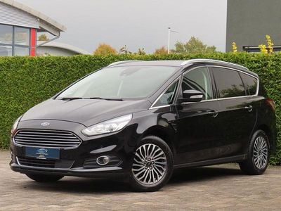 Schwarz Gebraucht 2019 Ford S-MAX Titanium Van / Kleinbus | 15.800 € (Guter Preis)