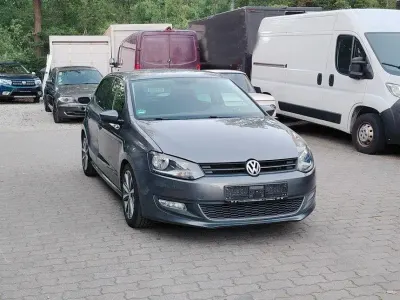 Gebraucht VW Polo Highline 90 PS (66 kW) 2010 Grau Kleinwagen