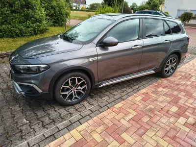 Gebraucht Fiat Tipo Cross 101 PS (74 kW) 2022 Grau Kombi