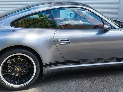 Gebraucht Porsche 911 Carrera 4 325 PS (239 kW) 2006 Grau Coupé
