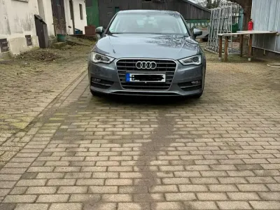 Gebraucht Audi A3 125 PS (91 kW) 2016 Grau Limousine