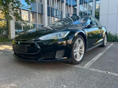 Gebraucht Tesla Model S 244 kW (333 PS) 2015 Schwarz Kleinwagen