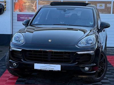 Schwarz Gebraucht 2015 Porsche Cayenne SUV | 31.649 € (Etwas zu teuer)