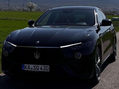 Gebraucht Maserati Levante 430 PS (316 kW) 2019 Schwarz SUV