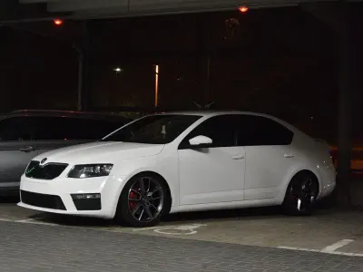 Gebraucht Skoda Octavia RS 184 PS (135 kW) 2015 Weiß Kombi