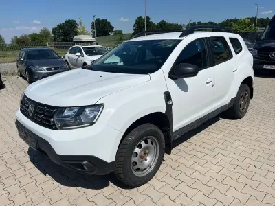 Gebraucht Dacia Duster Comfort 116 PS (85 kW) 2021 Weiß SUV