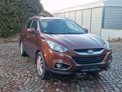 Braun Gebraucht 2013 Hyundai ix35 Style SUV | 9.999 € (Guter Preis)