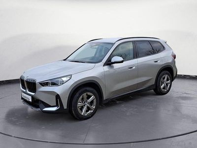 Silber Gebraucht 2024 BMW X1 Efficient Dynamics SUV | 38.960 € (Fairer Preis)