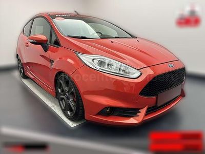 Rot metallic Gebraucht 2014 Ford Fiesta ST | 14.810 €