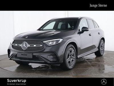 Grau Gebraucht 2024 Mercedes GLC220 AMG SUV | 53.922 € (Guter Preis)