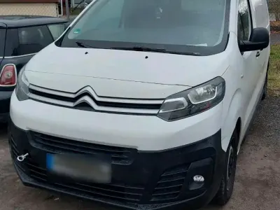 Gebraucht Citroën Jumpy 115 PS (84 kW) 2017 Weiß Van / Kleinbus