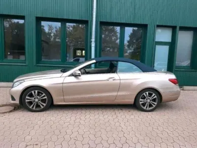 Gebraucht Mercedes 220 170 PS (125 kW) 2014 Gold Cabrio