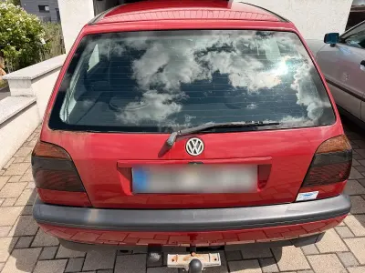 Gebraucht VW Golf III 90 PS (66 kW) 1994 Rot Kleinwagen