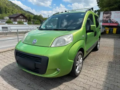Gebraucht Fiat Qubo Trekking 73 PS (53 kW) 2010 Grün Van / Kleinbus