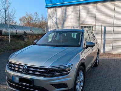 Gebraucht VW Tiguan Highline 150 PS (110 kW) 2019 Grau SUV