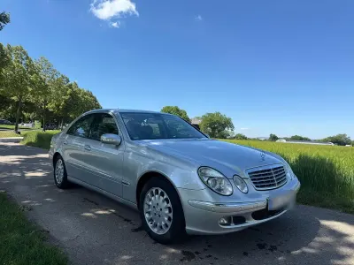 Gebraucht Mercedes E350 Avantgarde 272 PS (200 kW) 2005 Silber Limousine