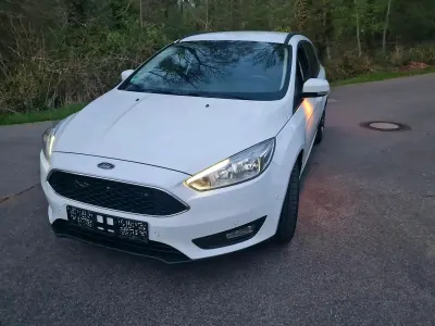 Używany Ford Focus 150 KM (110 kW) 2017 Biały Kombi
