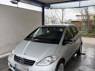 Second-hand Mercedes A200 Classic 136 CP (100 kW) 2006 Argintiu Berlinǎ